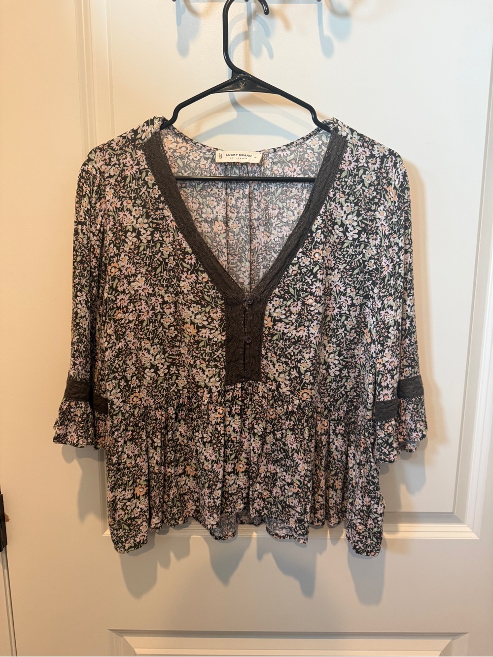 Lucky Brand Black Floral Lace-Trim Peasant Blouse